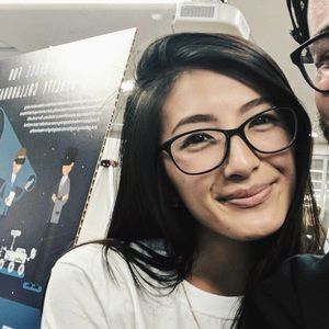 Meet your Posher, Trang